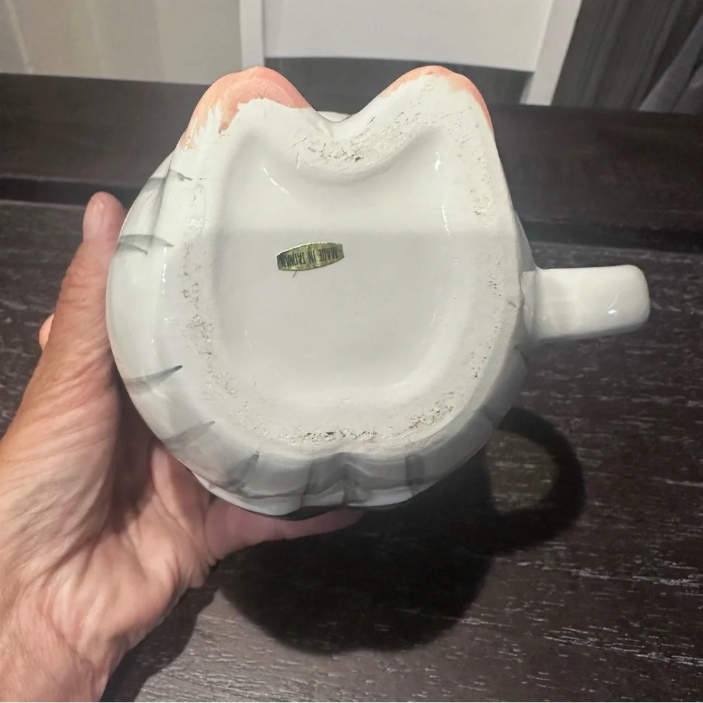 Vintage pig teapot